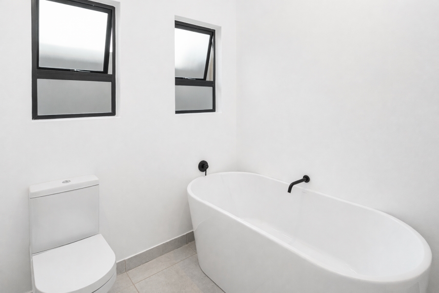 3 Bedroom Property for Sale in Leloko Lifestyle Estate North West